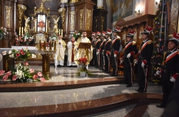 Zdjęcie: Procesja rezurekcyjna i eucharystia 2024 (49).jpg