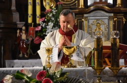 Zdjęcie: Procesja rezurekcyjna i eucharystia 2024 (60).jpg