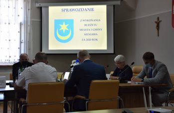 Zdjęcie: Sesja absolutoryjna