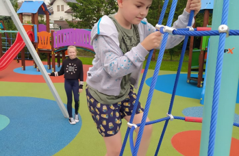 Zdjęcie: plac zabaw i siłownia