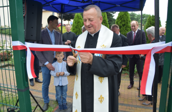 Zdjęcie: plac zabaw i siłownia