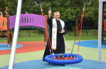 Zdjęcie: plac zabaw i siłownia