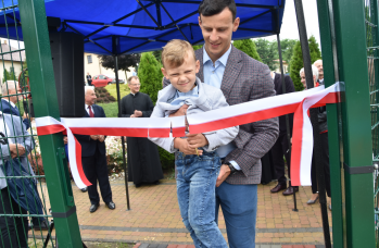 Zdjęcie: plac zabaw i siłownia