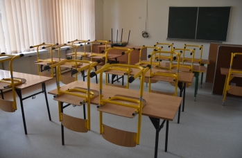 Zdjęcie: remont w szkole