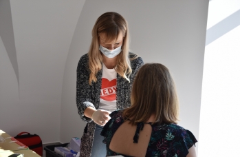 Zdjęcie: Mobilny Punkt Szczepień w Sieniawie