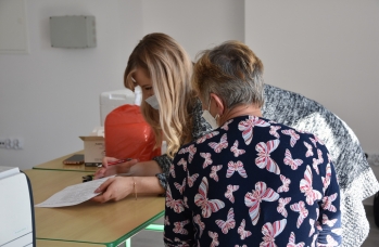 Zdjęcie: Mobilny Punkt Szczepień w Sieniawie