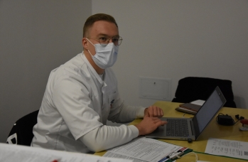 Zdjęcie: Mobilny Punkt Szczepień i punkt spisowy w Sieniawie