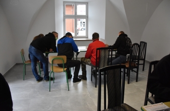 Zdjęcie: Mobilny Punkt Szczepień i punkt spisowy w Sieniawie