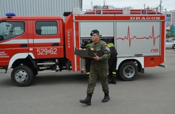 Zdjęcie: "Światełko pamięci do Łyczakowa"