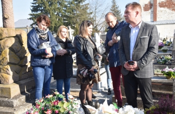 Zdjęcie: Pamiętamy o zmarłych