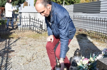 Zdjęcie: Pamiętamy o zmarłych