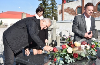 Zdjęcie: Pamiętamy o zmarłych