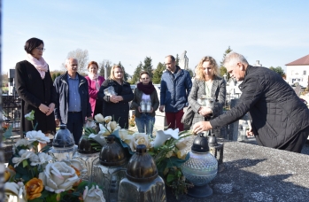 Zdjęcie: Pamiętamy o zmarłych