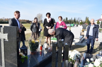 Zdjęcie: Pamiętamy o zmarłych