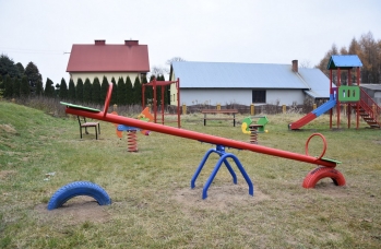 Zdjęcie: Nowe urządzenia na placach zabaw