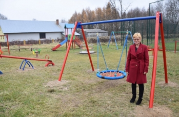 Zdjęcie: Nowe urządzenia na placach zabaw