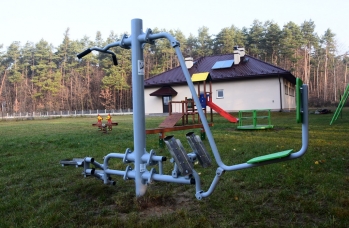 Zdjęcie: Nowe urządzenia na placach zabaw
