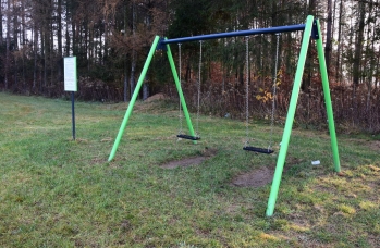 Zdjęcie: Nowe urządzenia na placach zabaw