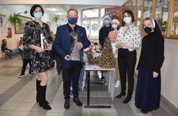 Zdjęcie: Kiermasz świąteczny SP Sieniawa (1).jpg