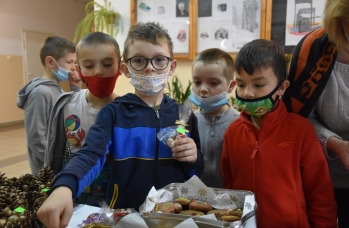 Zdjęcie: Kiermasz świąteczny SP Sieniawa (21).jpg