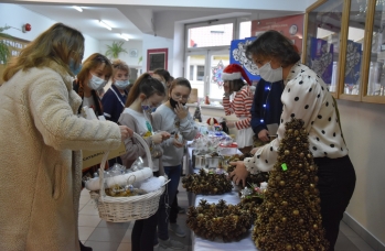 Zdjęcie: Kiermasz świąteczny SP Sieniawa (36).jpg