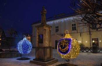 Zdjęcie: Oświetlenie miasta 2021 (3).jpg