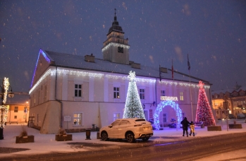 Zdjęcie: Oświetlenie miasta 2021 (18).jpg