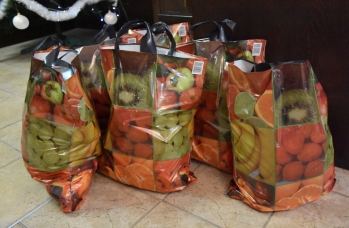 Zdjęcie: paczki Caritas (3).jpg