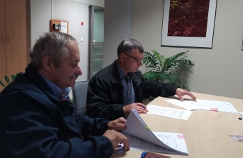 Zdjęcie: podpisanie umowy (7).jpg