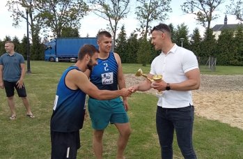 Zdjęcie: turniej siatkówki (2).jpg