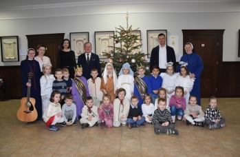 Zdjęcie: kolędowanie u burmistrza (1).jpg