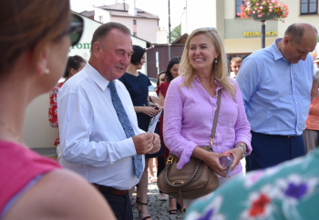 Zdjęcie główne dla: 'Wizyta parmalentarzystów Koalicji Obywatelskiej w Sieniawie' 