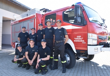 Zdjęcie główne dla: '10 000 zł dofinansowania z WFOŚiGW dla OSP w Sieniawie' 