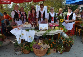 Zdjęcie główne dla: 'Dary Lasu. Konkurs kulinarny i Leśny Turniej Drużyn Pożarniczych w Cieplicach za nami' 
