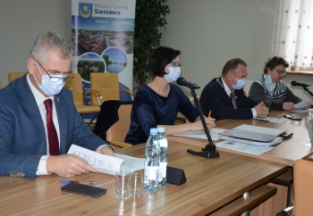 Zdjęcie główne dla: 'Budżet na 2022 rok uchwalony' 