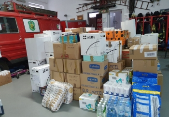 Zdjęcie główne dla: 'Pomoc dla uchodźców dotarła od mieszkańców gminy Michałowice w woj. mazowieckim' 