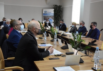 Zdjęcie główne dla: 'XXXII sesja Rady Miejskiej w Sieniawie, 10 marca 2022 r.' 