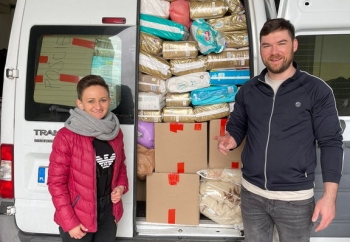 Zdjęcie główne dla: 'Z Polski do Ukrainy - pomoc humanitarna dociera do potrzebujących' 