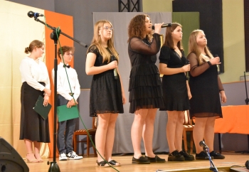 Zdjęcie główne dla: 'Uroczyste zakończenie roku szkolnego 2021/2022 Szkoły Podstawowej w Sieniawie w sali 