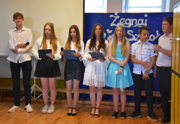 Zdjęcie główne dla: 'Uroczyste zakończenie roku szkolnego 2021/2022 w Szkole Podstawowej w Rudce' 