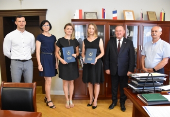 Zdjęcie główne dla: 'Wręczenie aktów nadania stopnia nauczyciela mianowanego' 