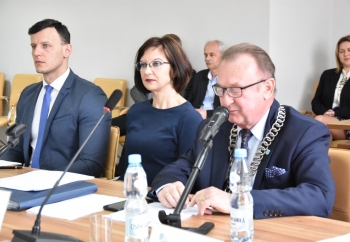 Zdjęcie główne dla: 'XLIII sesja Rady Miejskiej w Sieniawie'