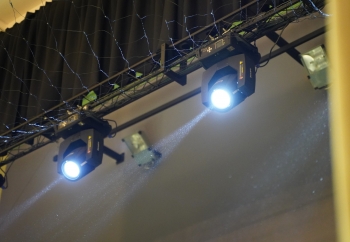 Zdjęcie główne dla: 'Zmodernizowane oświetlenie i nagłośnienie w sali widowiskowej CKSiR 