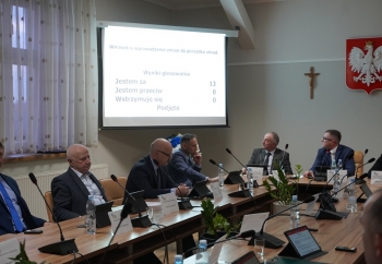 Zdjęcie główne dla: 'X zwyczajna sesja Rady Miejskiej w Sieniawie.' 