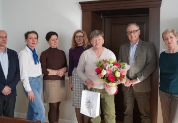 Zdjęcie główne dla: 'Pani Halina Gajda przechodzi na emeryturę' 