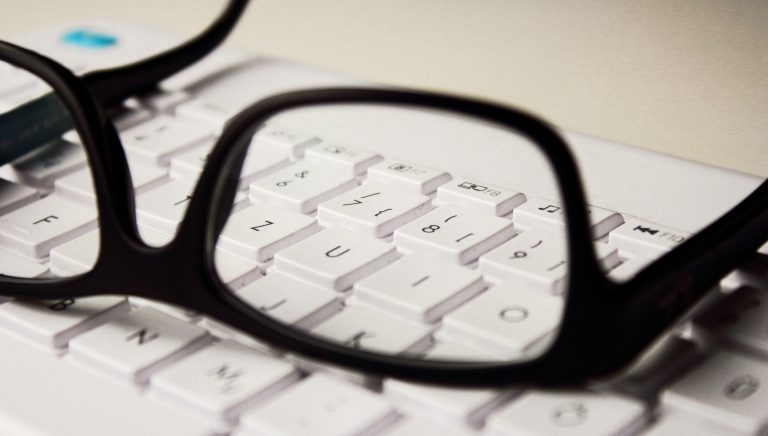 Zdjęcie główne newsa: Ogłoszenie o sprzedaży używanego sprzętu komputerowego i telekomunikacyjnego