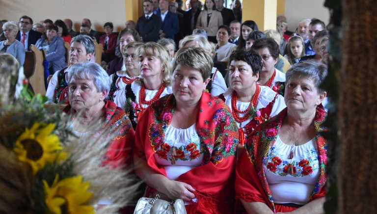 Zdjęcie główne newsa: „Plon niesiemy, plon…” – dożynki gminne w Czercach, 29 sierpnia 2021 r.