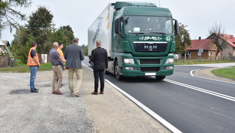 Zdjęcie główne newsa: Odbiór techniczny zadania pn. „Remont (odnowa) drogi wojewódzkiej 835 Lublin – Przeworsk – Grabownica Starzeńska na odcinku Rudka – Wylewa”