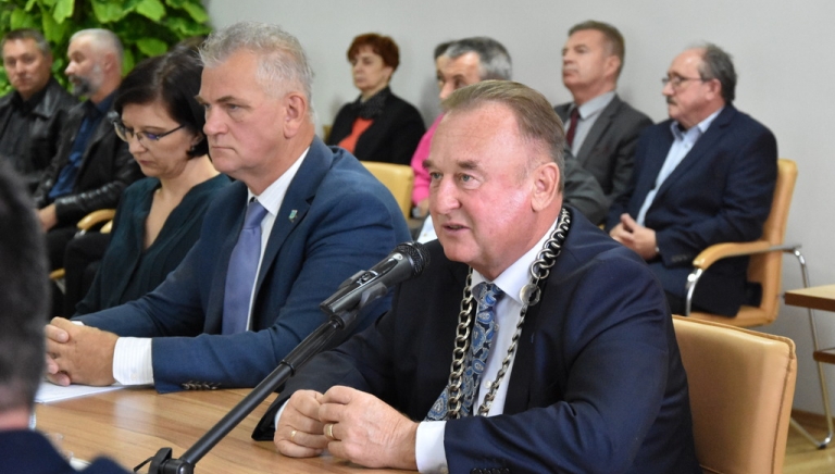 Zdjęcie główne newsa: XXVII sesja Rady Miejskiej w Sieniawie, 22 września 2021 r.