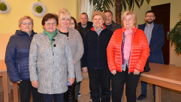 Zdjęcie główne newsa: Kursy komputerowe ruszyły w kolejnych miejscowościach gminy